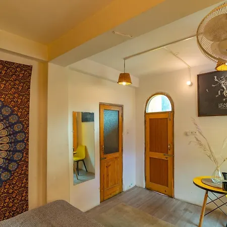 Nomads Hostel Kasol Exterior photo